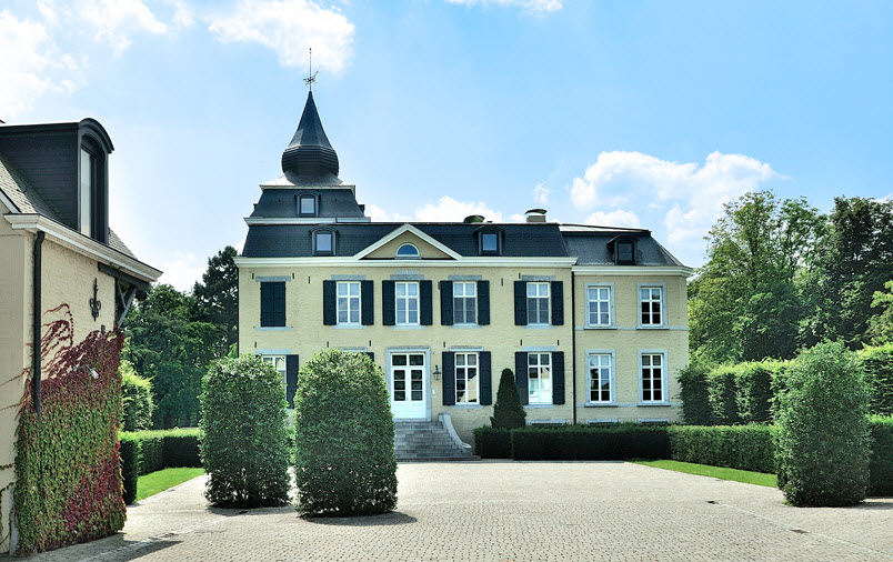 Kasteel Van Heuseux, Belgium